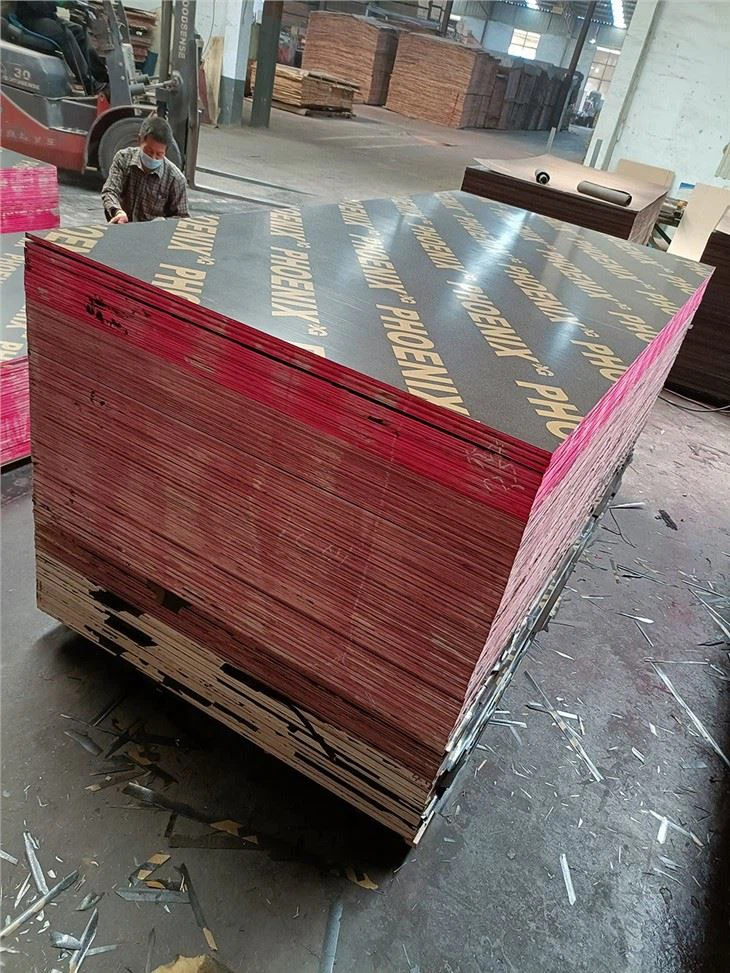 1220x2440mm 18mm Black Film Faced Plywood Marine Construction Formwork